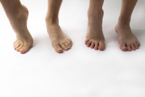 足脱毛が人気のワケとは？２位は蒸れ対策！１位は○○！